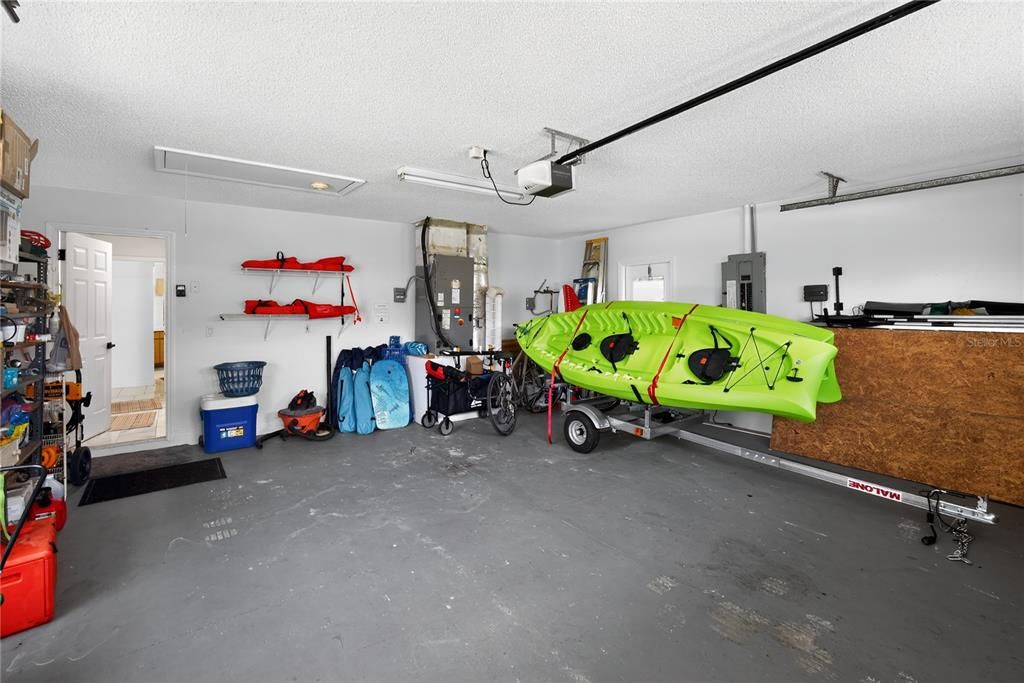 For Sale: $450,000 (3 beds, 2 baths, 1628 Square Feet)