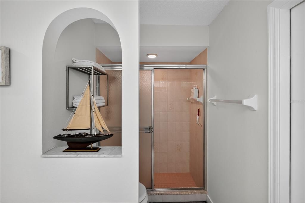 For Sale: $450,000 (3 beds, 2 baths, 1628 Square Feet)