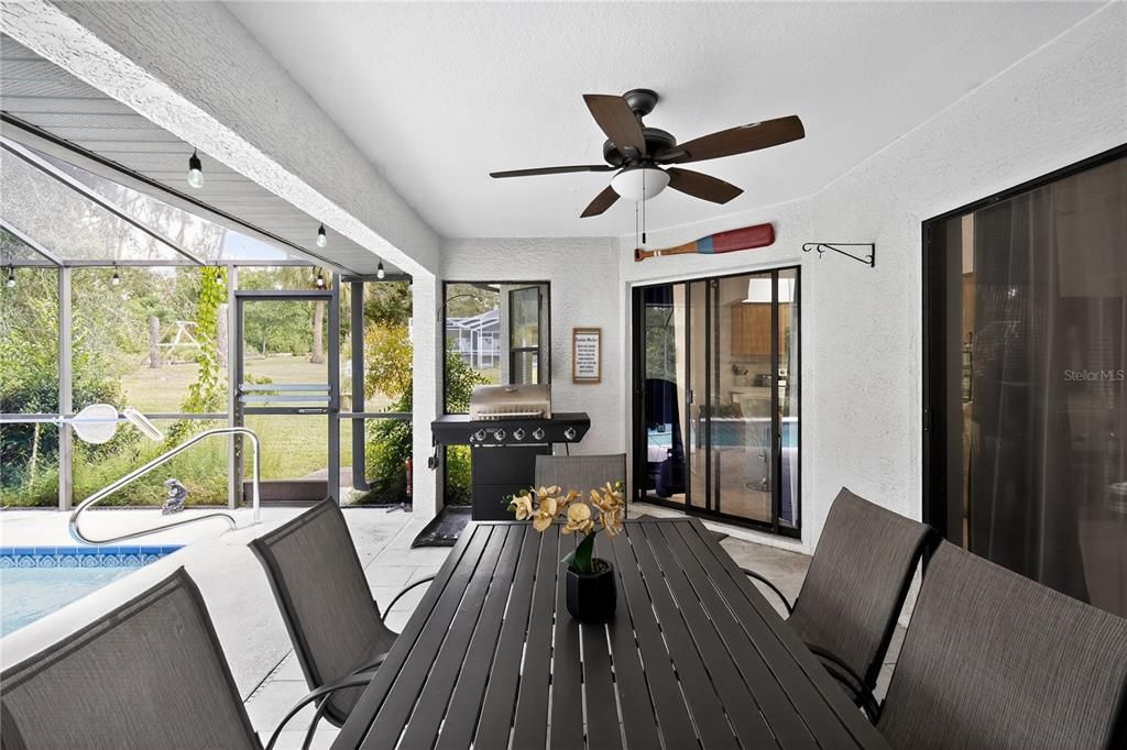 For Sale: $450,000 (3 beds, 2 baths, 1628 Square Feet)