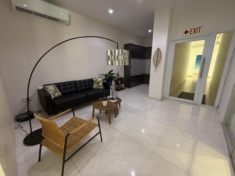 出租: $1,650 (1 贝兹, 1 浴室, 665 平方英尺)