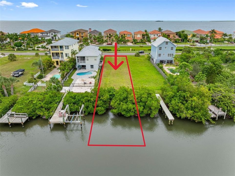 For Sale: $349,900 (0.12 acres)