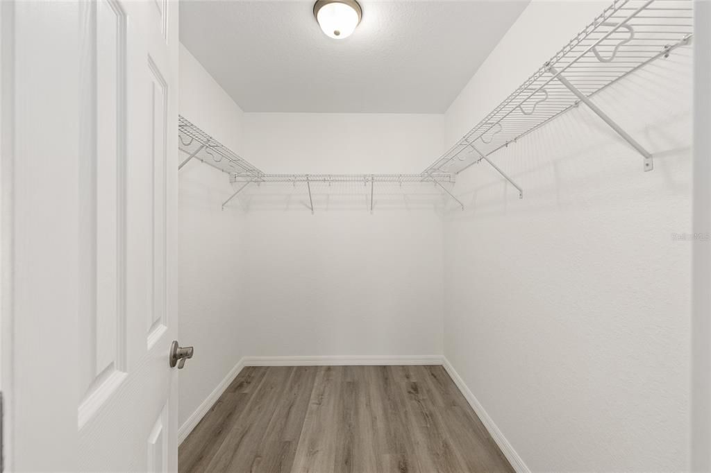 待售: $252,000 (3 贝兹, 2 浴室, 1400 平方英尺)