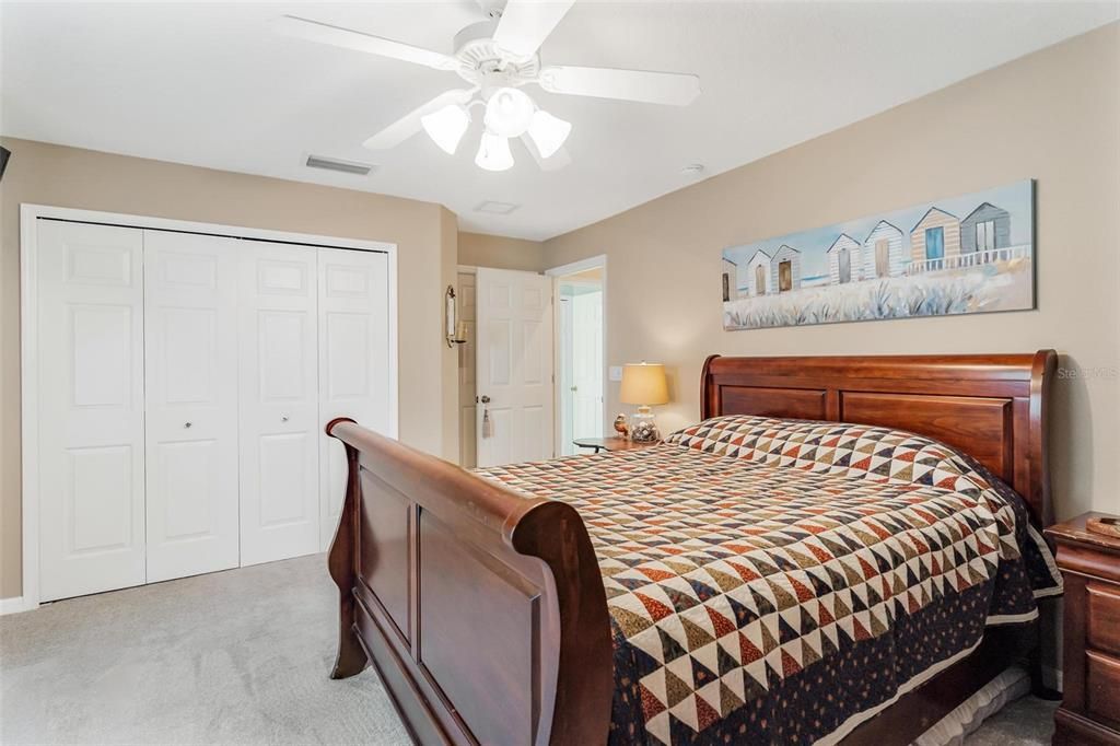 For Sale: $409,000 (3 beds, 2 baths, 2284 Square Feet)