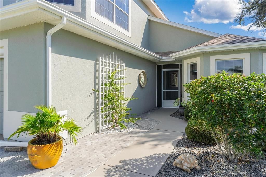 For Sale: $409,000 (3 beds, 2 baths, 2284 Square Feet)