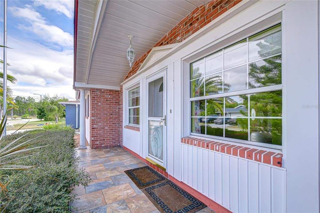 На продажу: $249,000 (2 спален, 2 ванн, 1401 Квадратных фут)