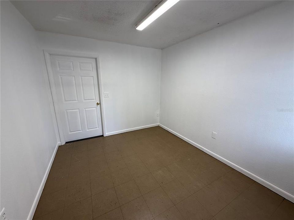 待售: $10,800 (0 贝兹, 0 浴室, 0 平方英尺)