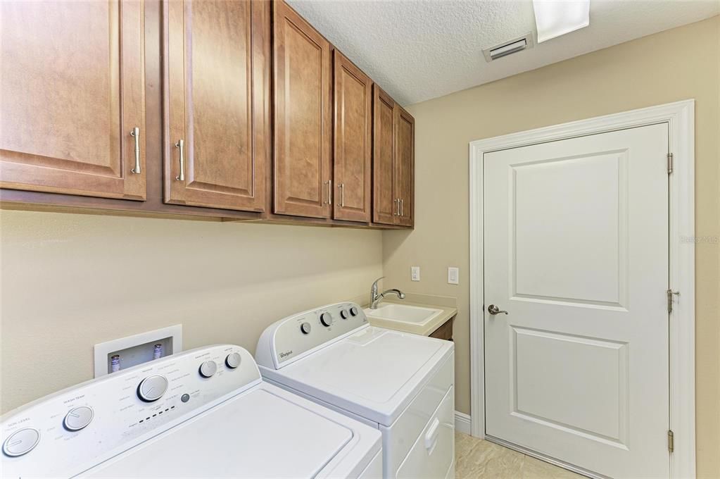 待售: $495,000 (3 贝兹, 2 浴室, 1748 平方英尺)