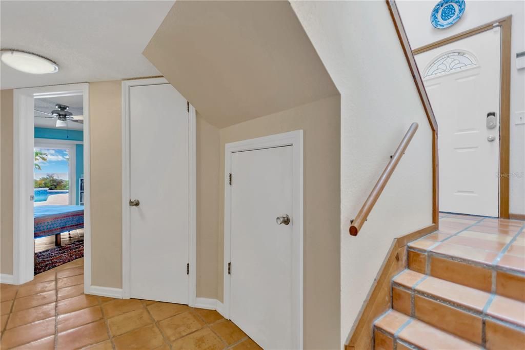 Active With Contract: $1,450,000 (3 beds, 2 baths, 1680 Square Feet)