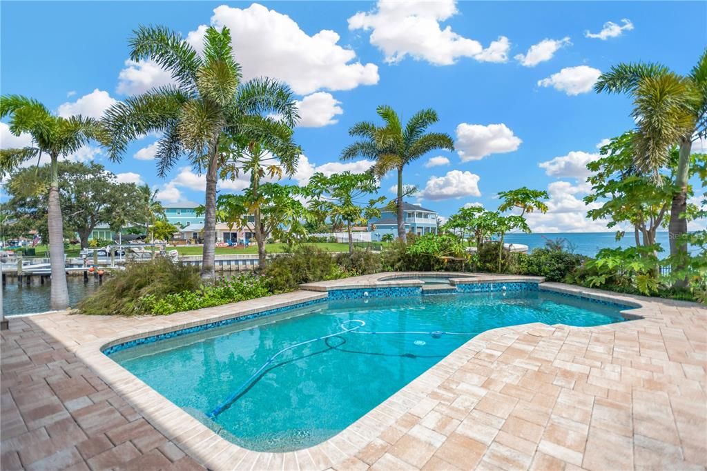 Active With Contract: $1,450,000 (3 beds, 2 baths, 1680 Square Feet)