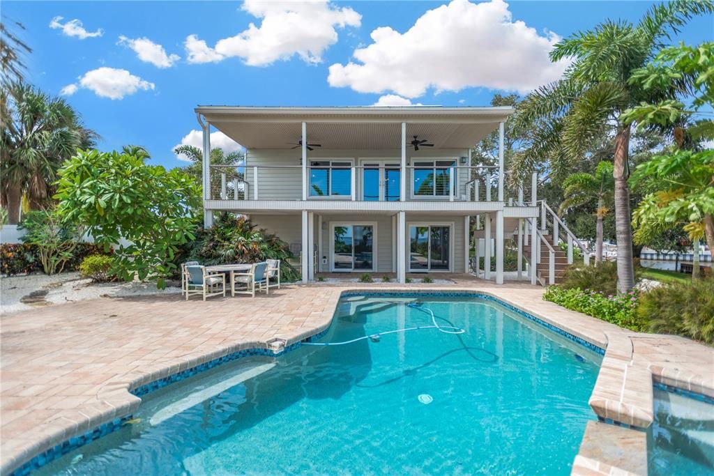 Active With Contract: $1,450,000 (3 beds, 2 baths, 1680 Square Feet)