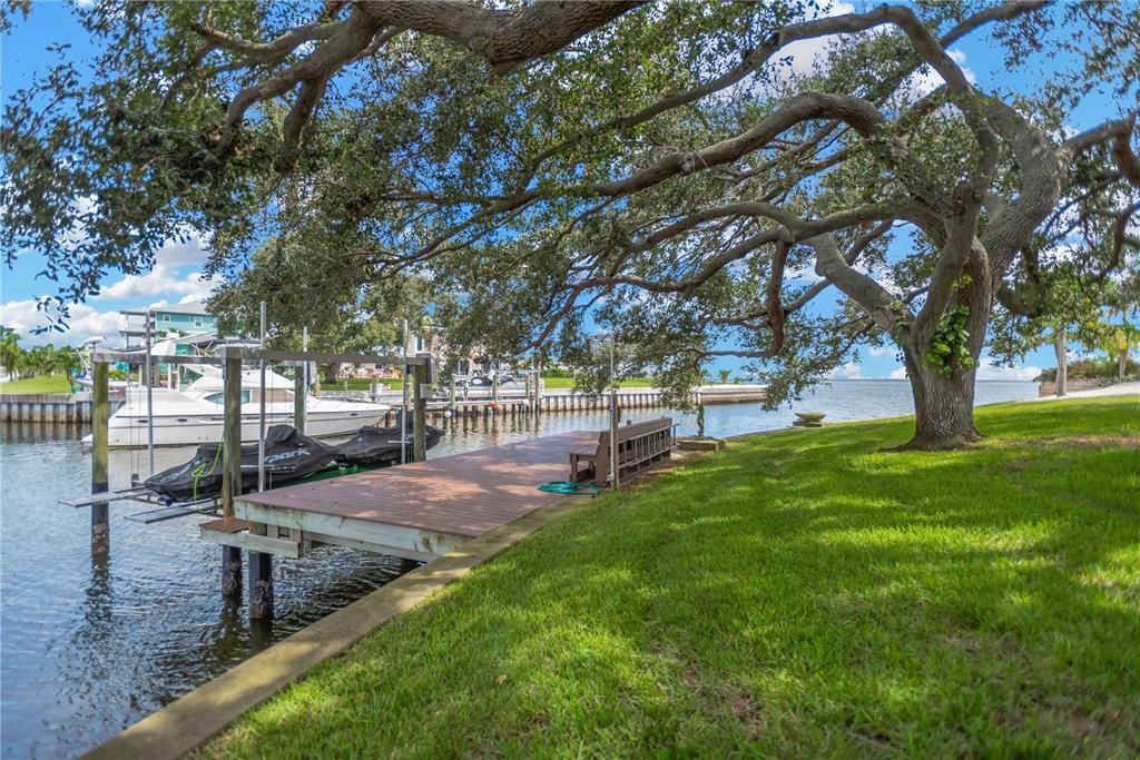 Active With Contract: $1,450,000 (3 beds, 2 baths, 1680 Square Feet)