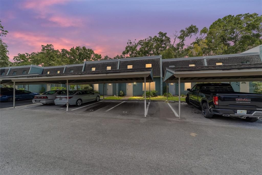 待售: $160,000 (4 贝兹, 2 浴室, 1638 平方英尺)