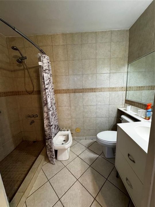 出租: $1,500 (3 贝兹, 2 浴室, 1200 平方英尺)