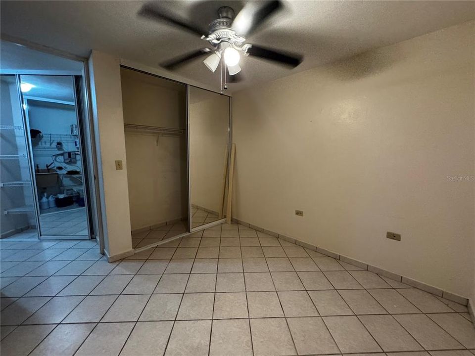 出租: $1,500 (3 贝兹, 2 浴室, 1200 平方英尺)