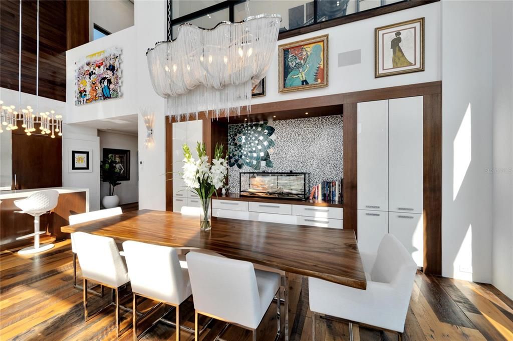 En Venta: $2,795,000 (2 camas, 2 baños, 2514 Pies cuadrados)