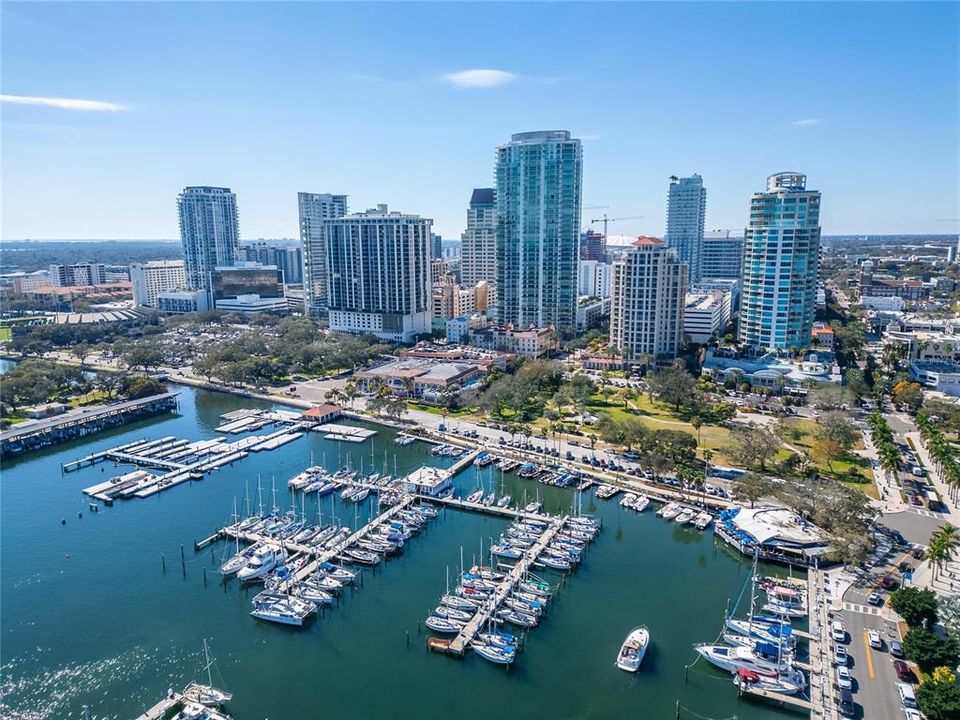 En Venta: $2,795,000 (2 camas, 2 baños, 2514 Pies cuadrados)