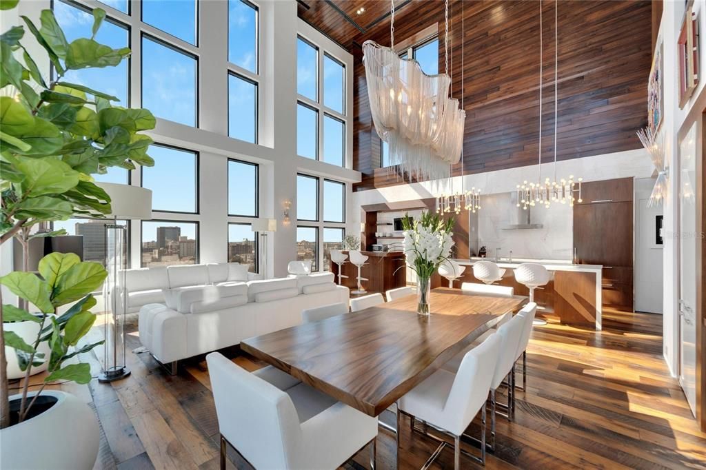 En Venta: $2,795,000 (2 camas, 2 baños, 2514 Pies cuadrados)