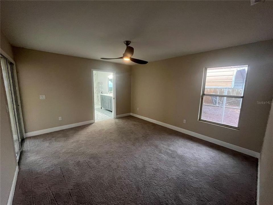 待售: $347,900 (3 贝兹, 2 浴室, 1682 平方英尺)