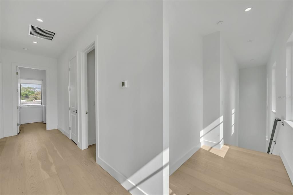 На продажу: $1,250,000 (3 спален, 2 ванн, 2372 Квадратных фут)