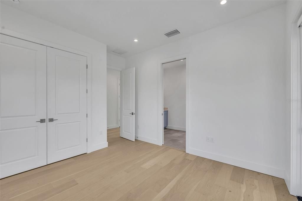 На продажу: $1,250,000 (3 спален, 2 ванн, 2372 Квадратных фут)