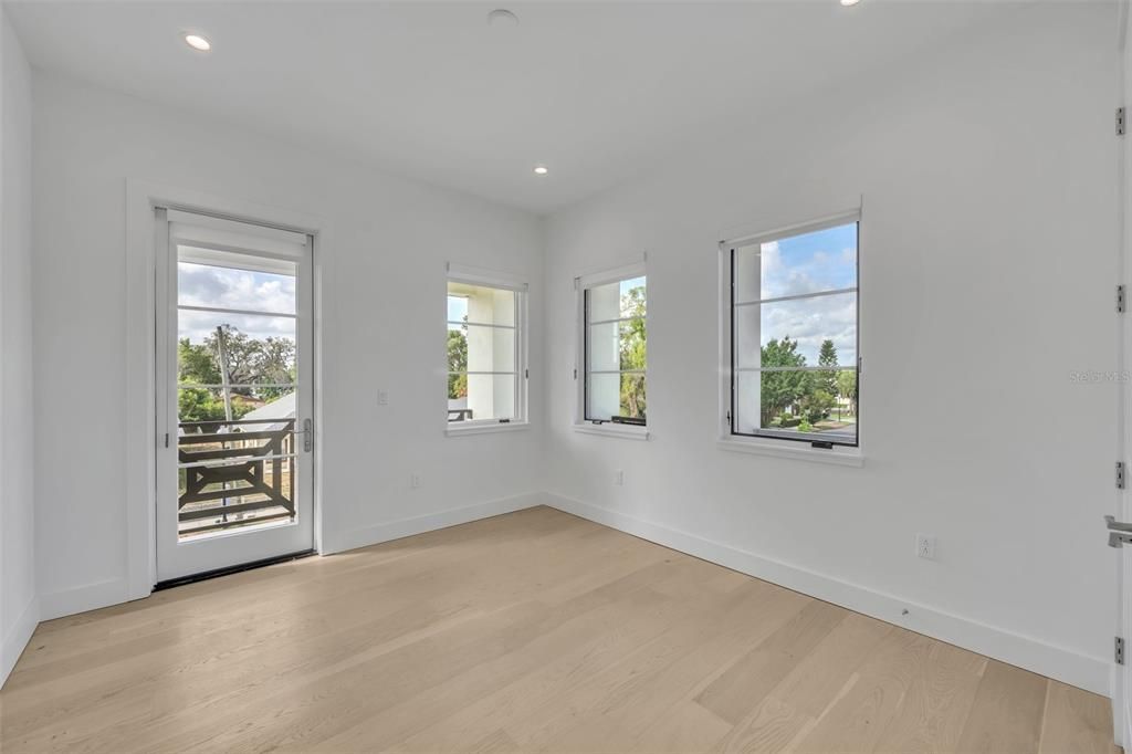 На продажу: $1,250,000 (3 спален, 2 ванн, 2372 Квадратных фут)