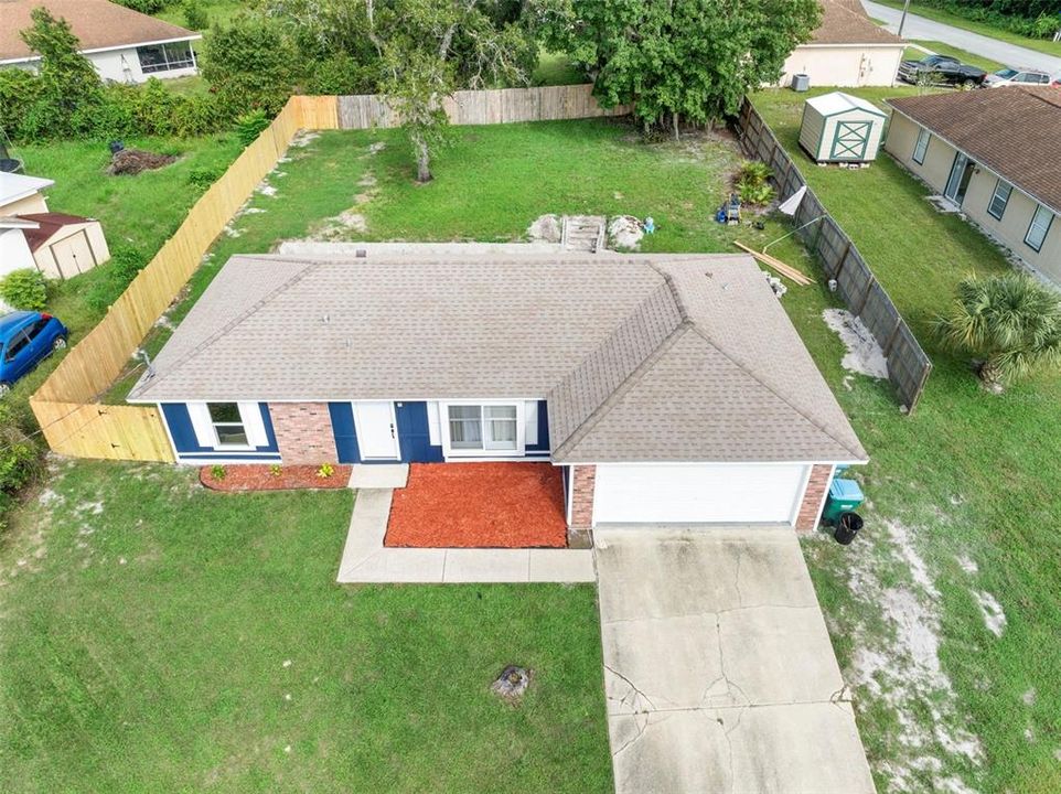 合同活跃: $269,900 (3 贝兹, 2 浴室, 1056 平方英尺)