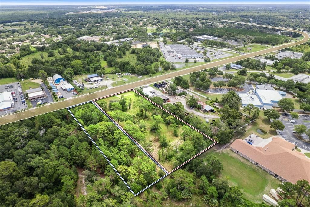 待售: $325,000 (1.34 acres)