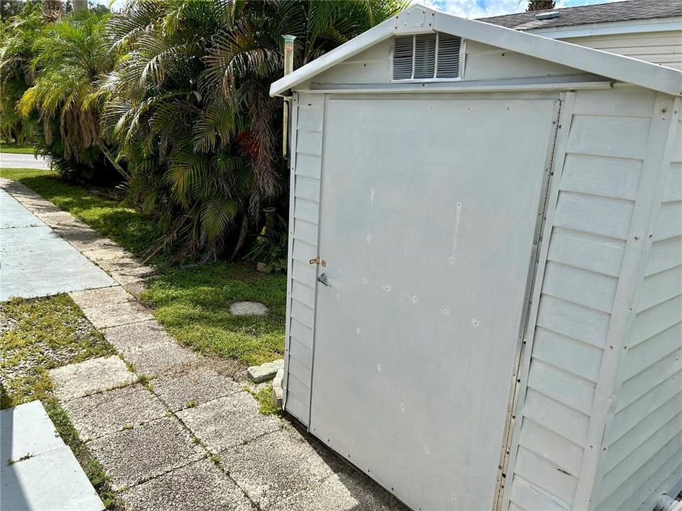 На продажу: $49,500 (0.05 acres)