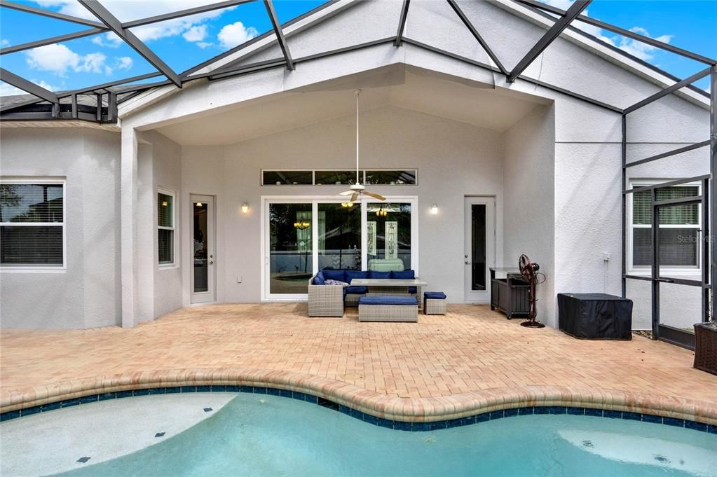 Active With Contract: $599,000 (4 beds, 2 baths, 2247 Square Feet)