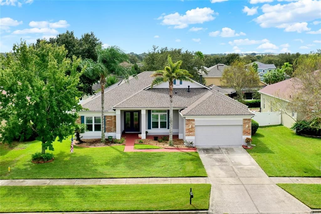 Active With Contract: $599,000 (4 beds, 2 baths, 2247 Square Feet)