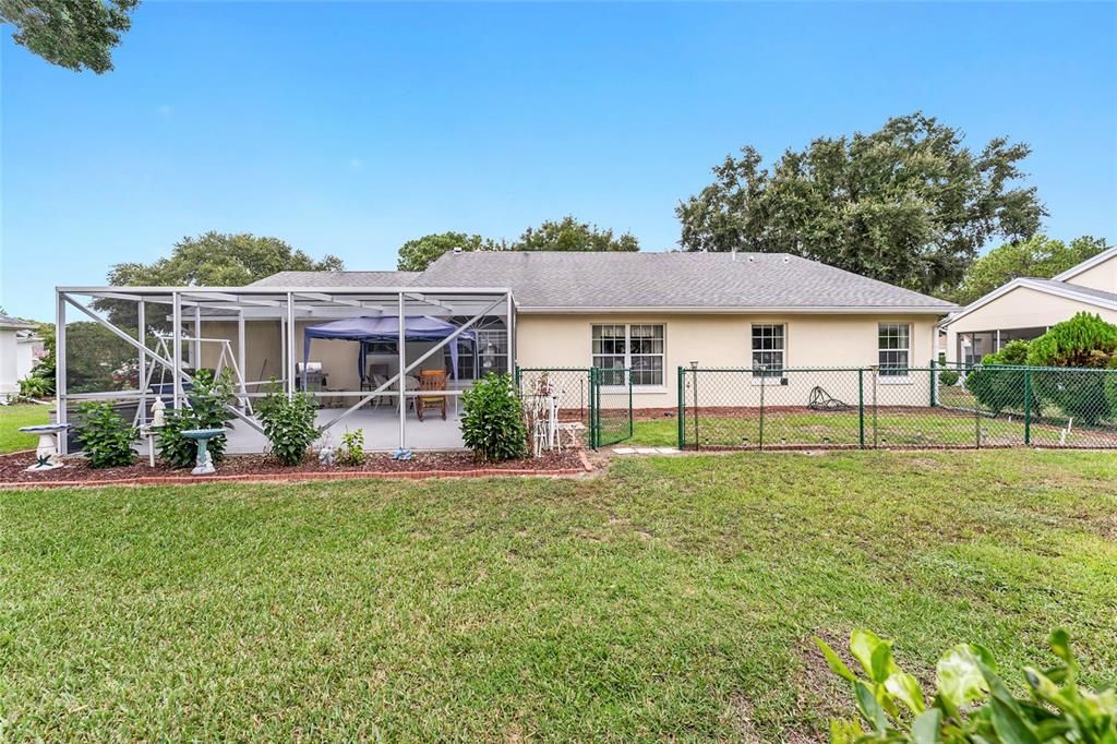 Под контрактом: $269,888 (3 спален, 2 ванн, 1869 Квадратных фут)