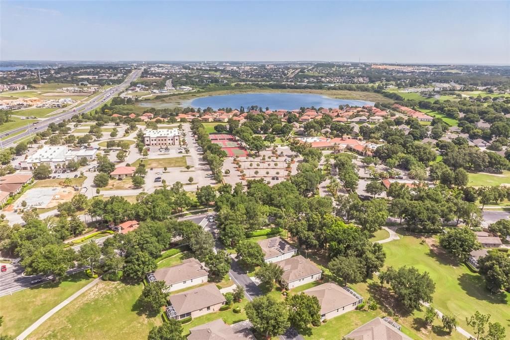 合同活跃: $440,000 (3 贝兹, 2 浴室, 2223 平方英尺)