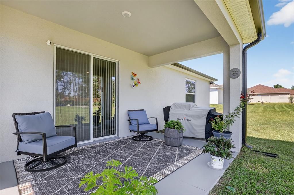 For Sale: $462,900 (3 beds, 2 baths, 2729 Square Feet)