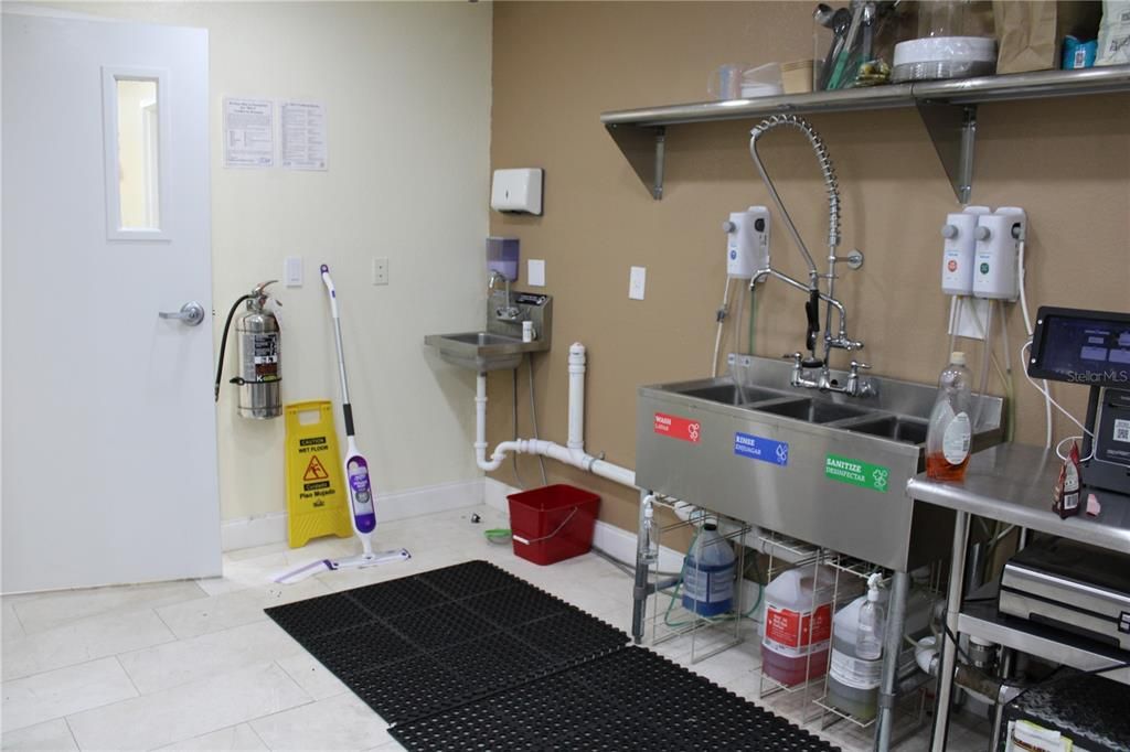 En Venta: $44,660 (0 camas, 0 baños, 7416 Pies cuadrados)