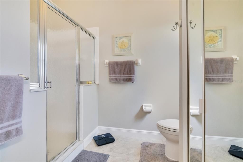 Active With Contract: $235,000 (2 beds, 2 baths, 1095 Square Feet)