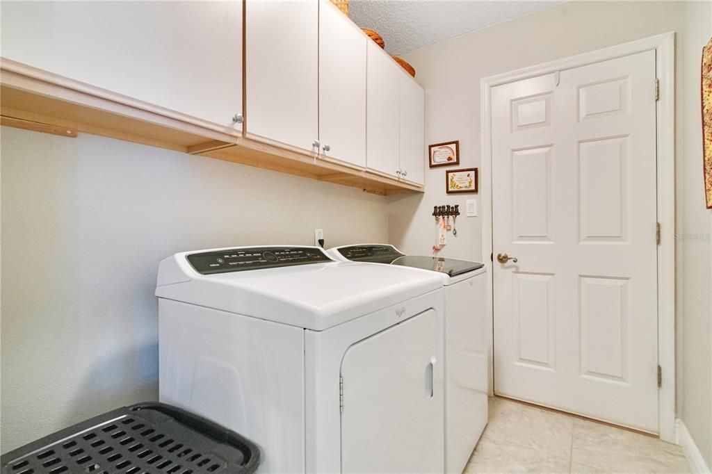 Active With Contract: $235,000 (2 beds, 2 baths, 1095 Square Feet)