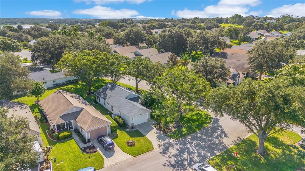 Active With Contract: $235,000 (2 beds, 2 baths, 1095 Square Feet)