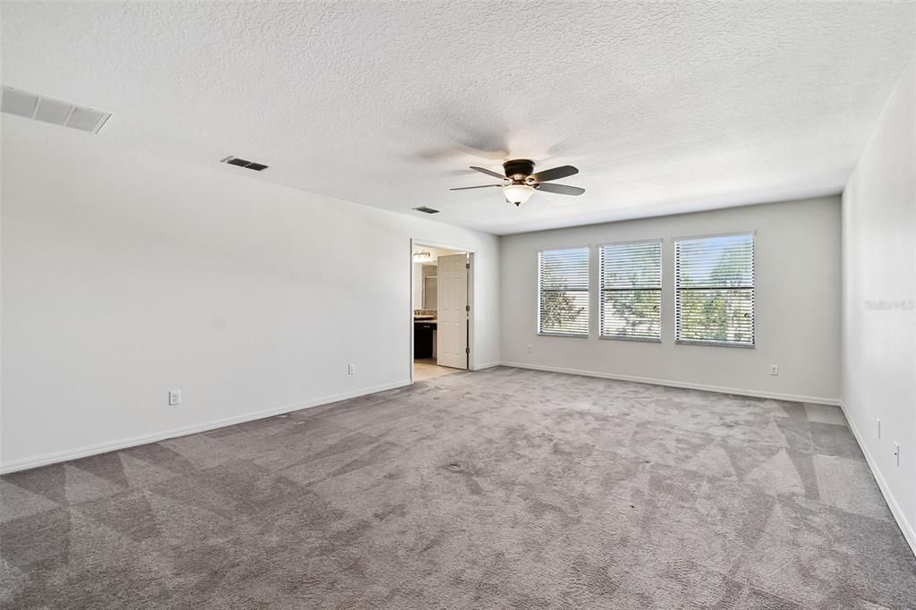 Active With Contract: $669,900 (5 beds, 4 baths, 3531 Square Feet)