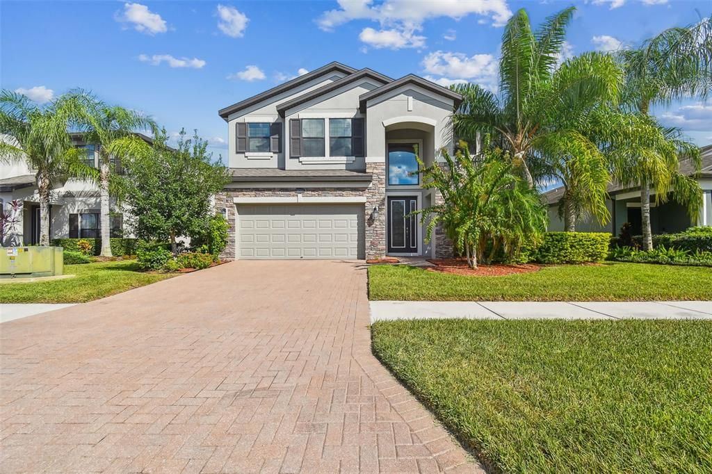 Active With Contract: $669,900 (5 beds, 4 baths, 3531 Square Feet)