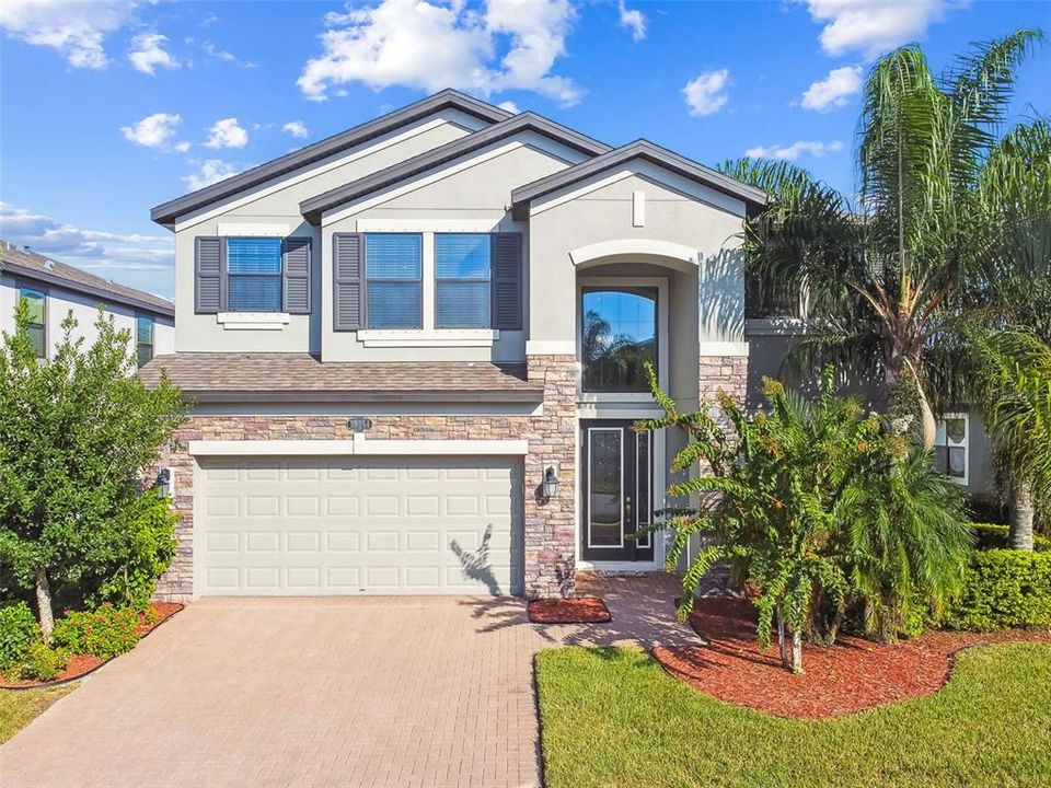 Active With Contract: $669,900 (5 beds, 4 baths, 3531 Square Feet)