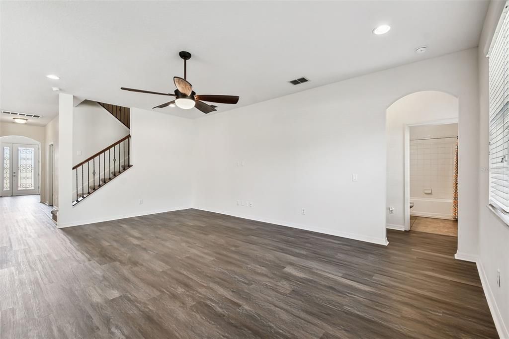 Active With Contract: $669,900 (5 beds, 4 baths, 3531 Square Feet)