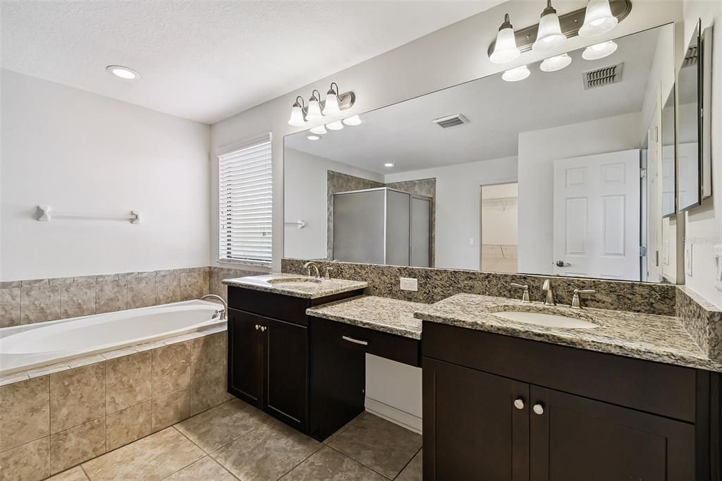 Active With Contract: $669,900 (5 beds, 4 baths, 3531 Square Feet)