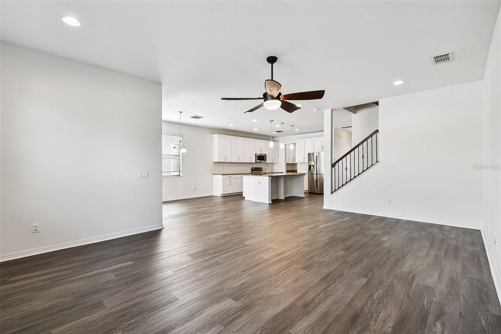 Active With Contract: $669,900 (5 beds, 4 baths, 3531 Square Feet)