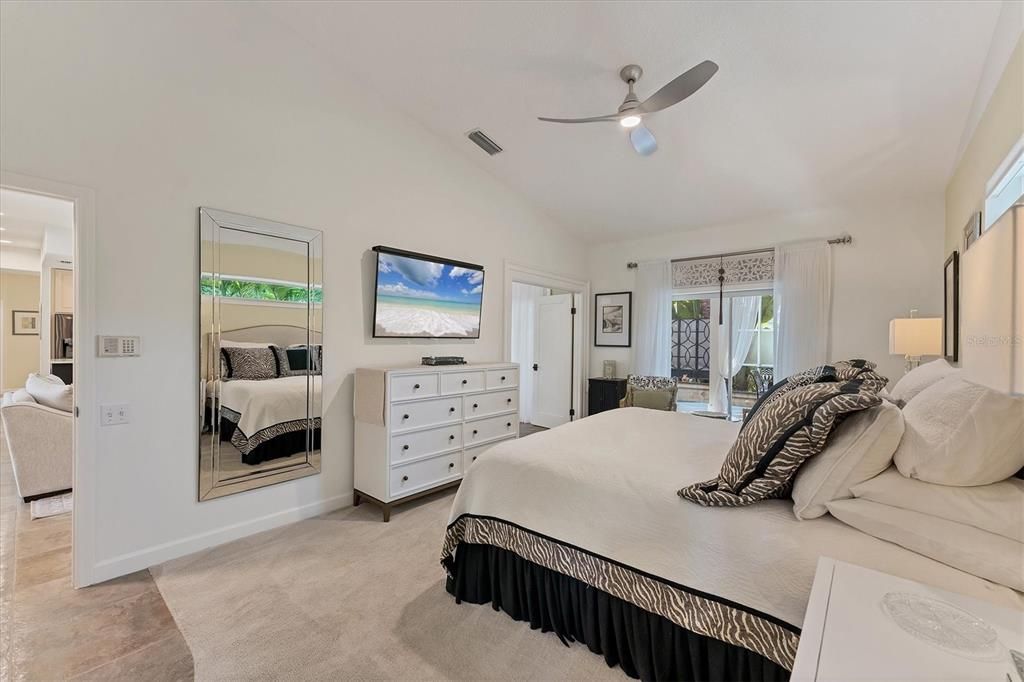 Active With Contract: $740,000 (3 beds, 2 baths, 2227 Square Feet)