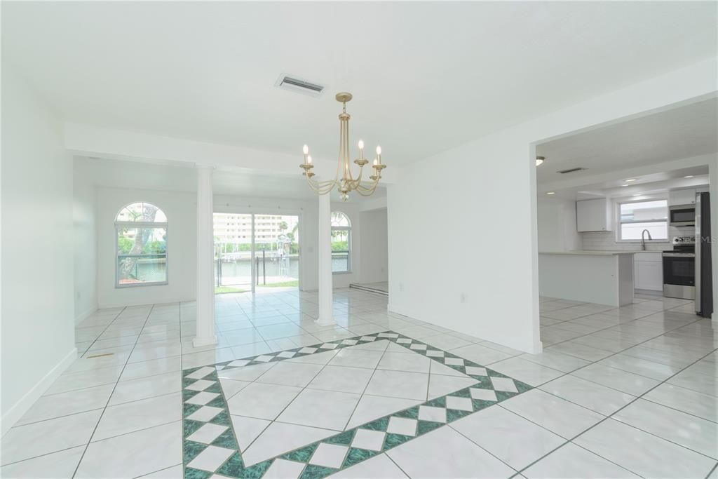 待售: $449,900 (3 贝兹, 3 浴室, 1877 平方英尺)