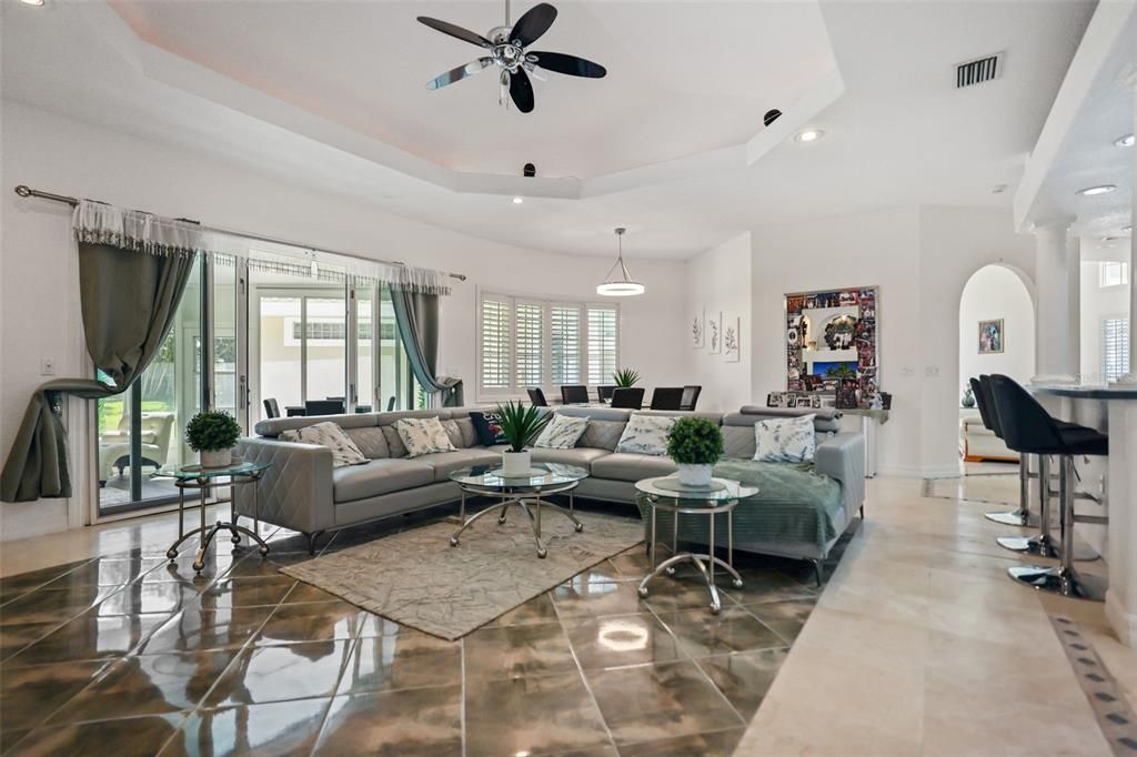 For Sale: $1,500,000 (5 beds, 4 baths, 4703 Square Feet)