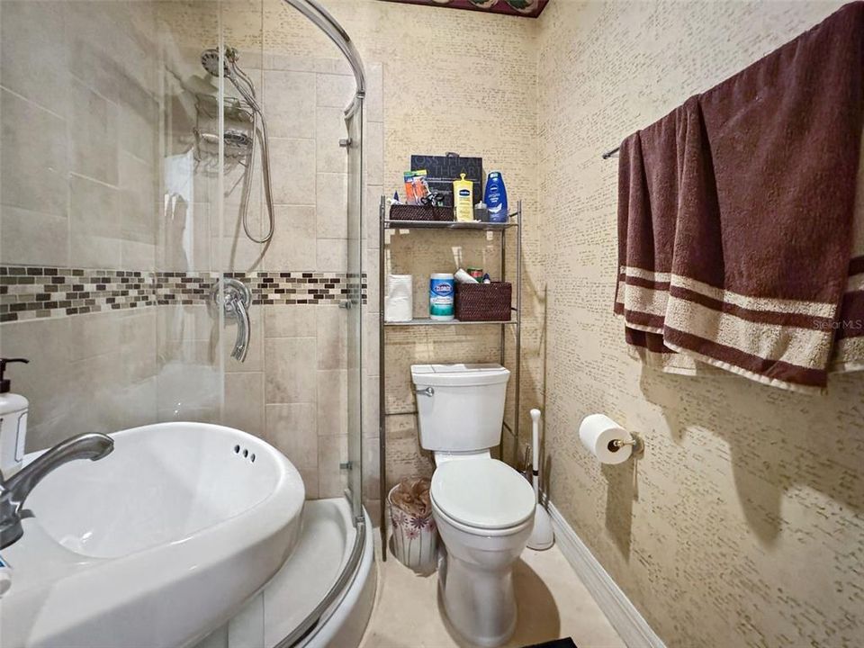 For Sale: $1,500,000 (5 beds, 4 baths, 4703 Square Feet)