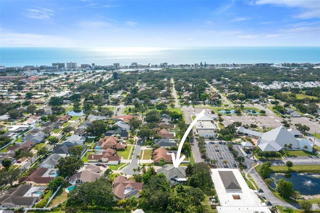 For Sale: $1,500,000 (5 beds, 4 baths, 4703 Square Feet)