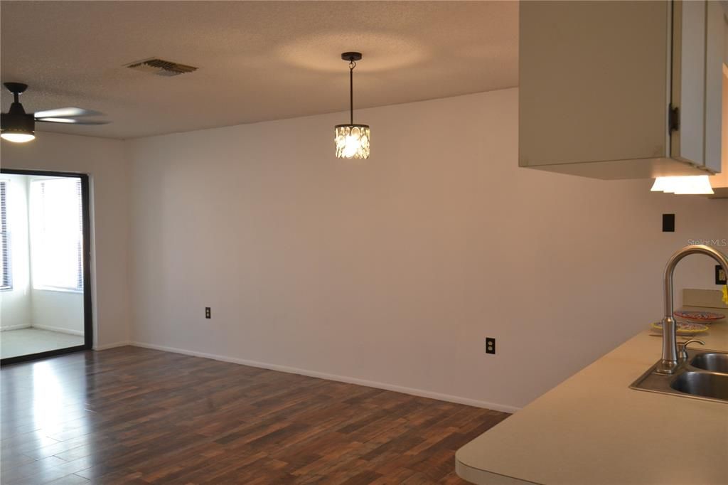 En Renta: $1,599 (2 camas, 2 baños, 1029 Pies cuadrados)