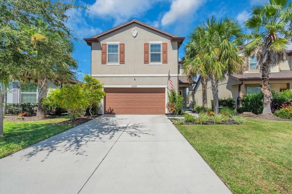 For Sale: $428,000 (3 beds, 2 baths, 2518 Square Feet)